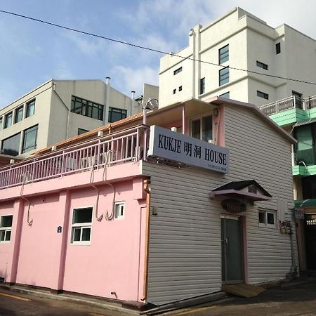 Kukje Myeongdong House Hotel Seoul Exterior photo